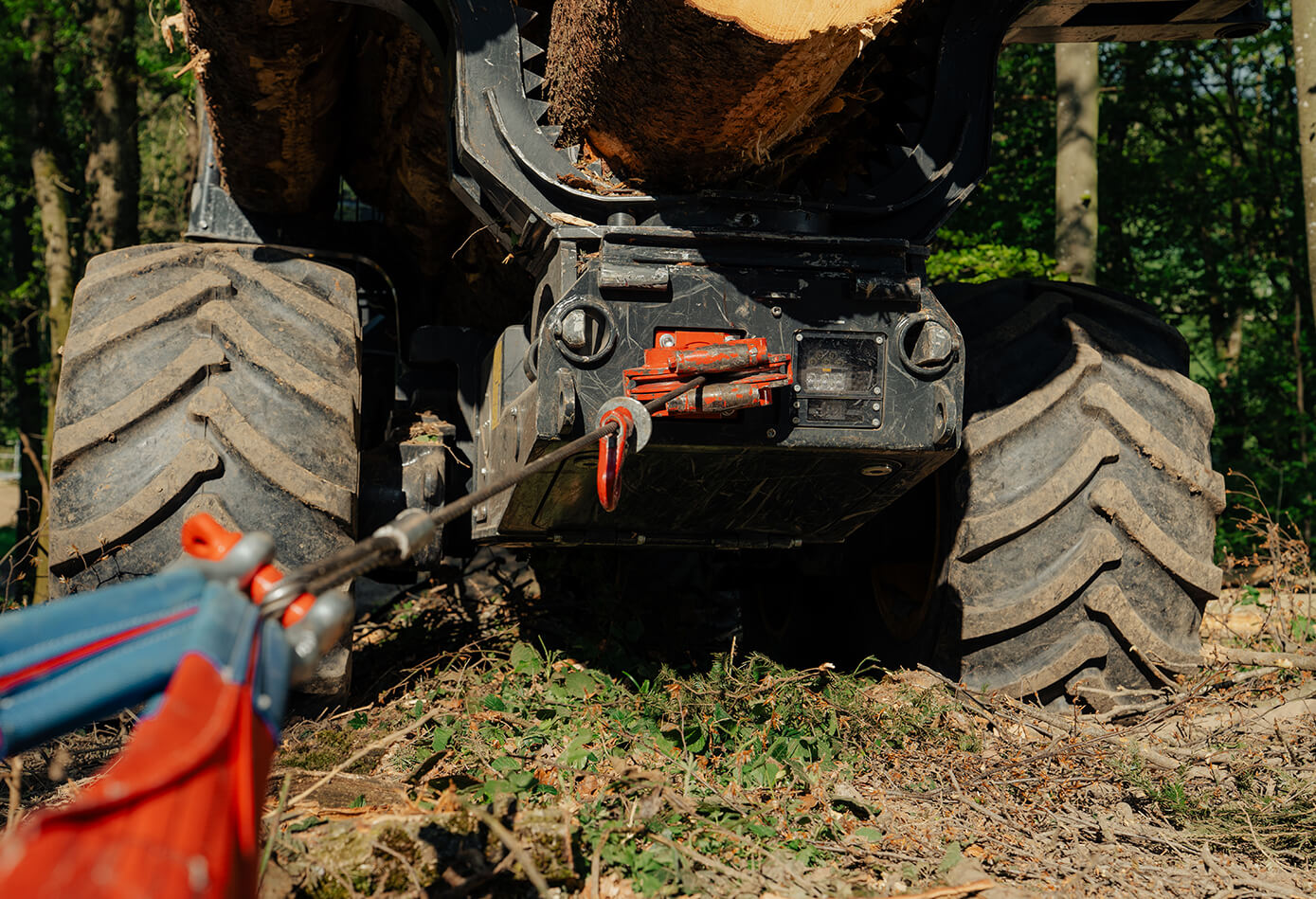 Synchrowinch HSW-9 K Traktionswinde für Forwarder