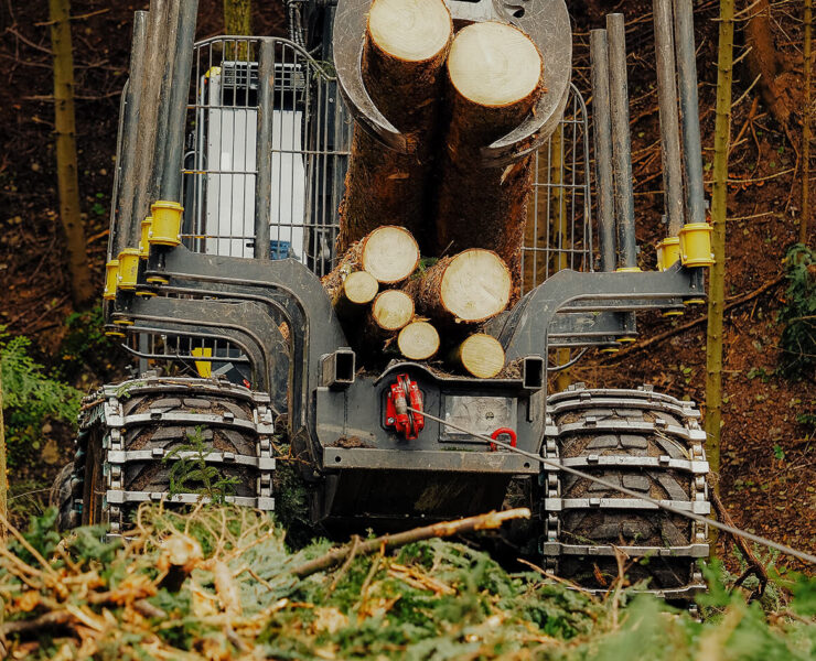 Synchrowinch HSW-9 Traktionswinde für Forwarder