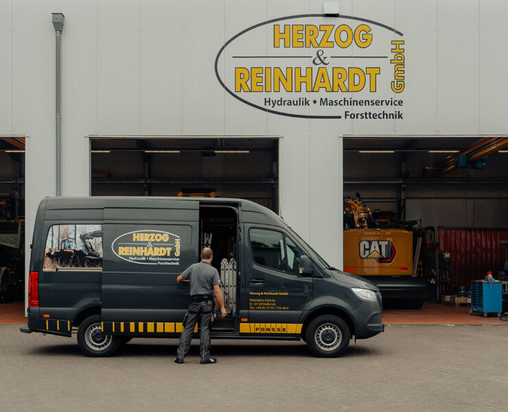 Stellenangebot als Servicemonteur (m/w/d) bei Herzog & Reinhardt in Delbrück