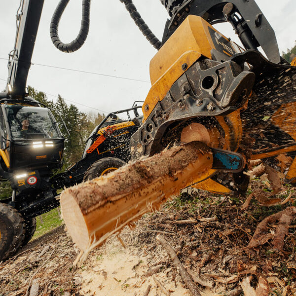 Zopfsäge für Harvester von Herzog Forsttechnik